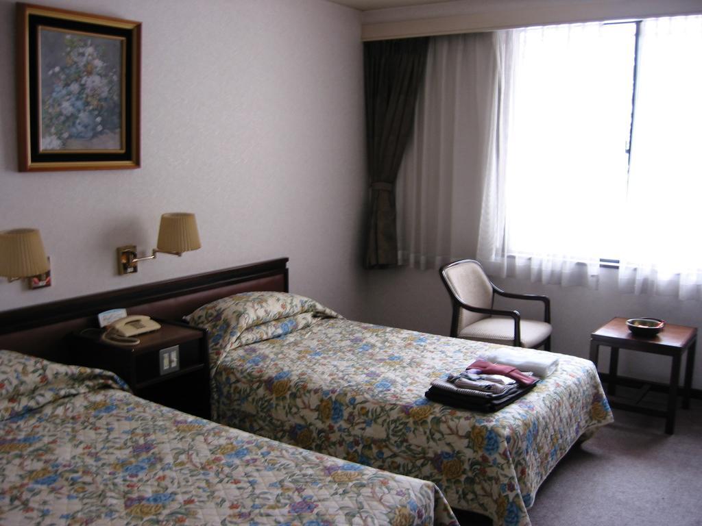 Kasenkyo Izutsuya Hotel Shin'onsen Buitenkant foto