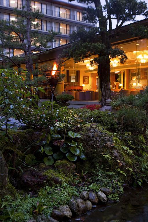 Kasenkyo Izutsuya Hotel Shin'onsen Buitenkant foto