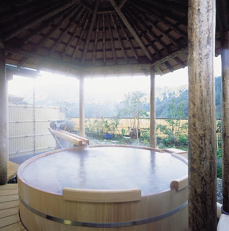 Kasenkyo Izutsuya Hotel Shin'onsen Buitenkant foto
